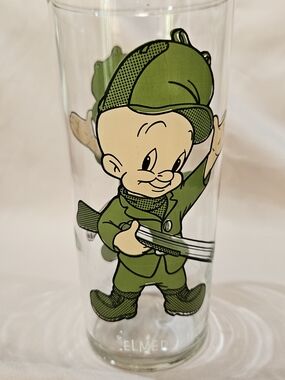 Elmer Fudd Pepsi 1973 Green Character Glass with Cream Face Accents